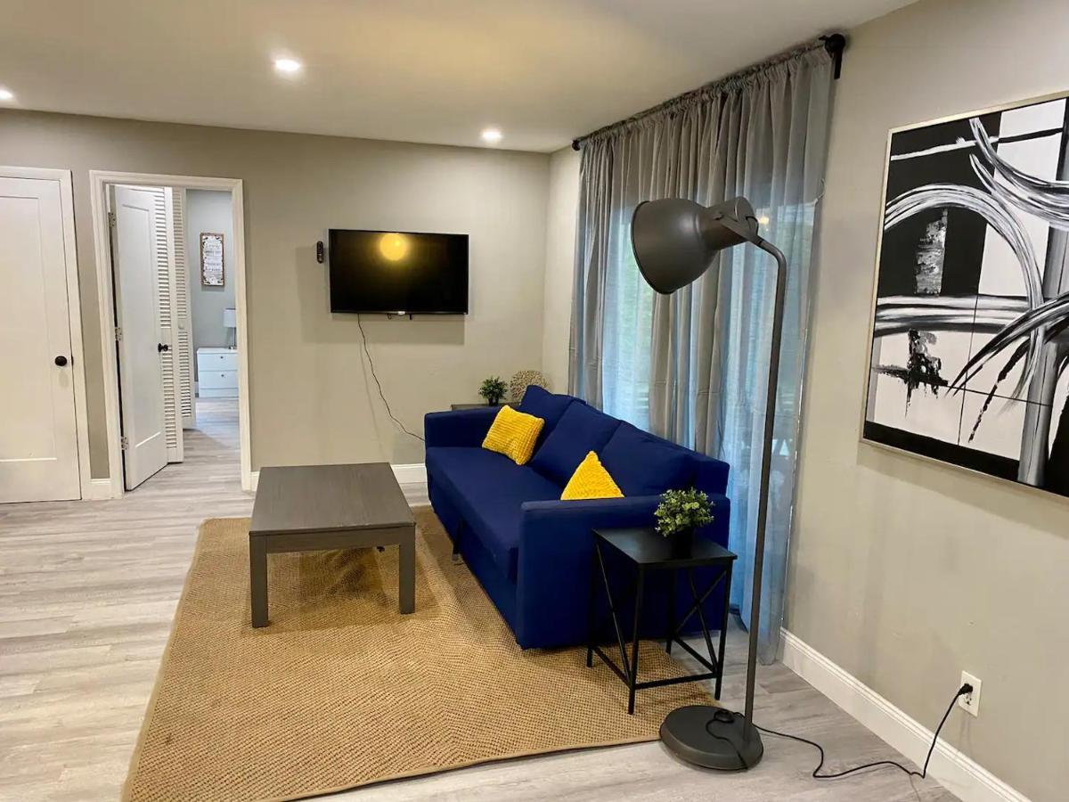 Spacious 5 Bedrooms 3 Bathrooms Family-friendly With Heated Salt Pool