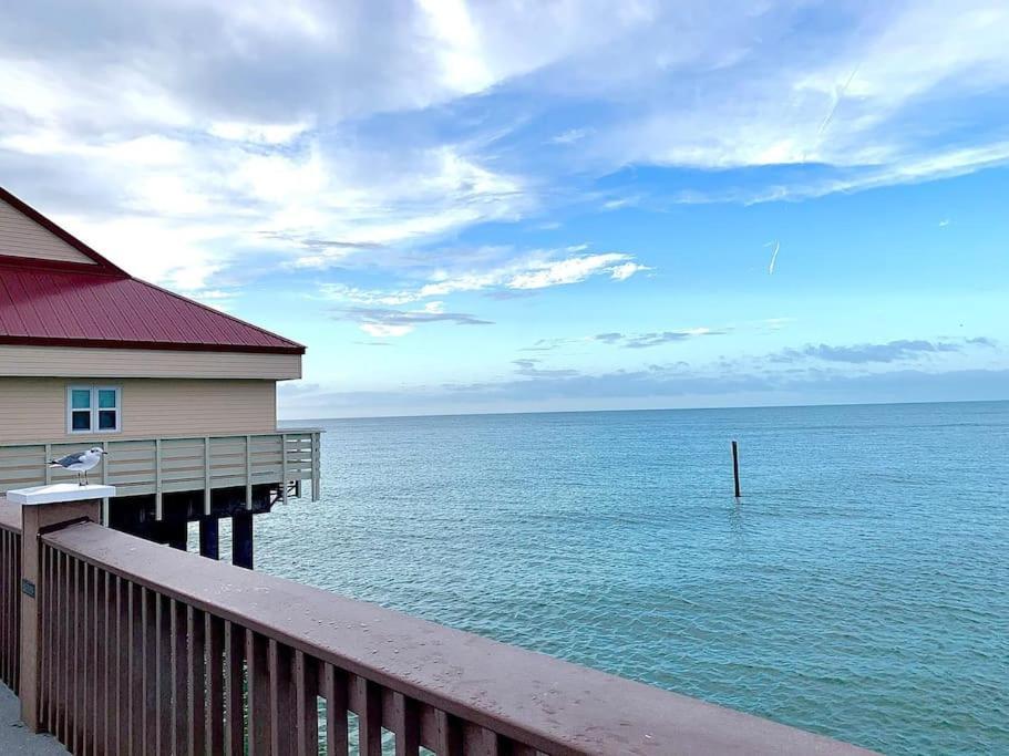 Holiday home Charming 2-beds With Private Backyard