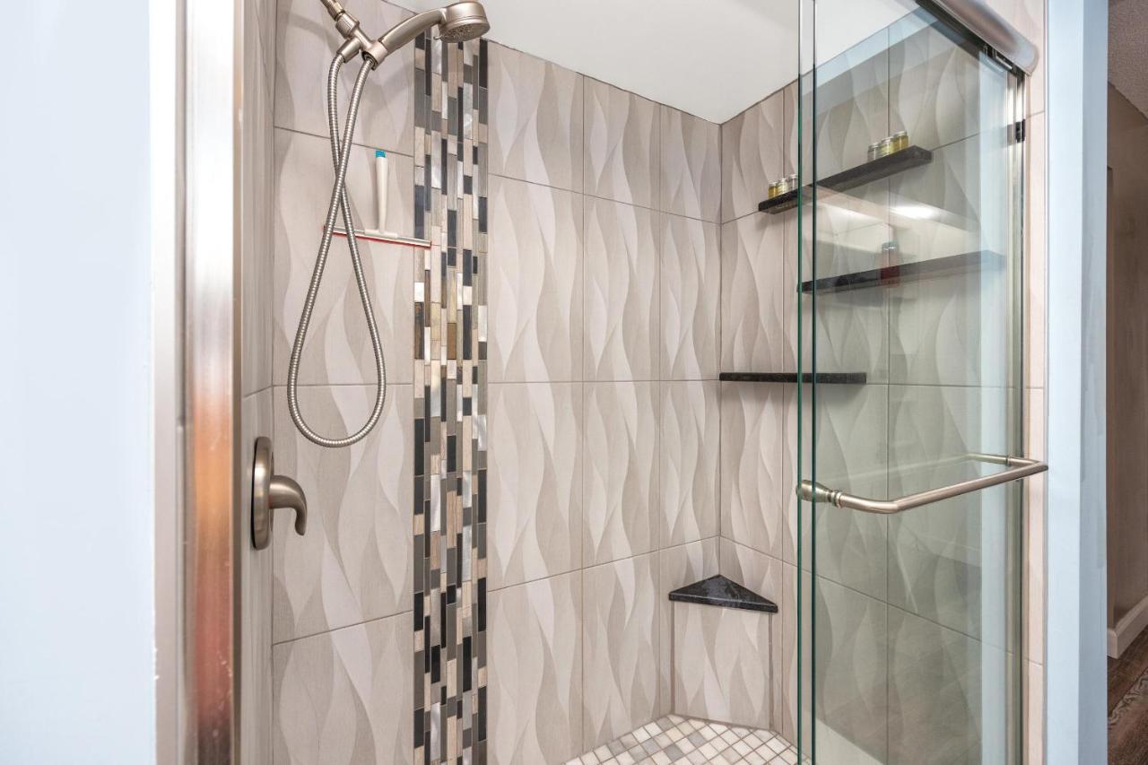 - Gorgeous With Heated Pool