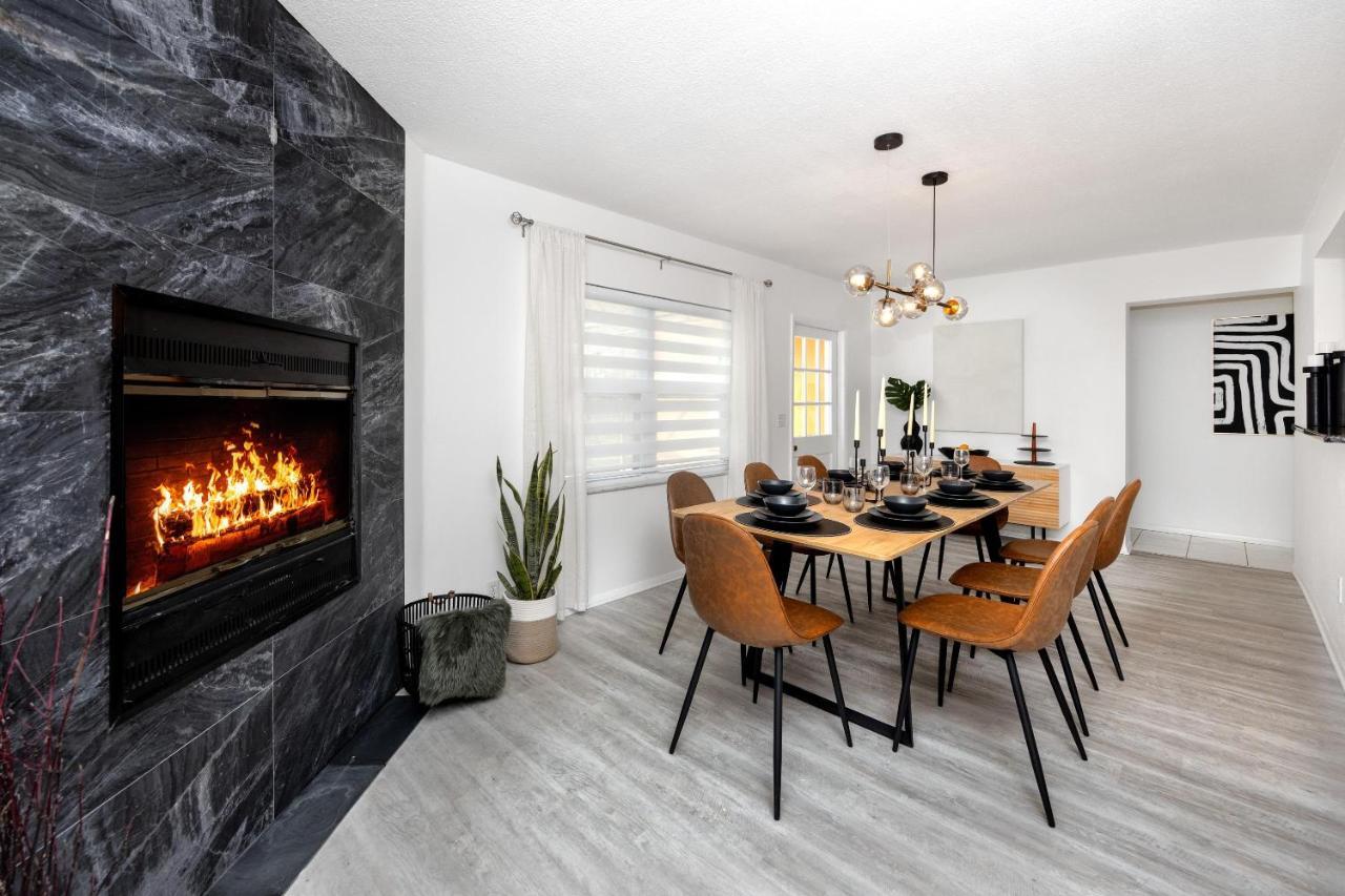 - Gorgeous With Heated Pool *