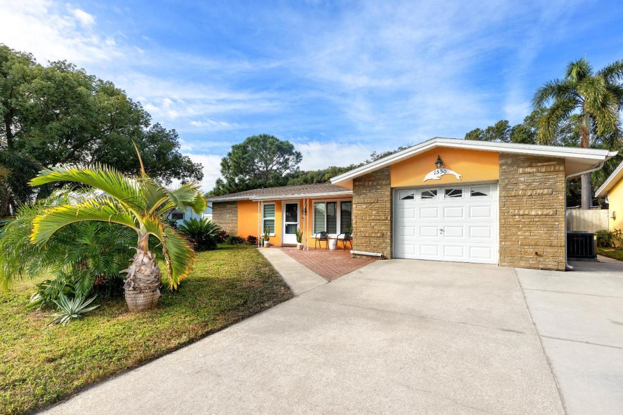 Holiday home - Gorgeous With Heated Pool Clearwater