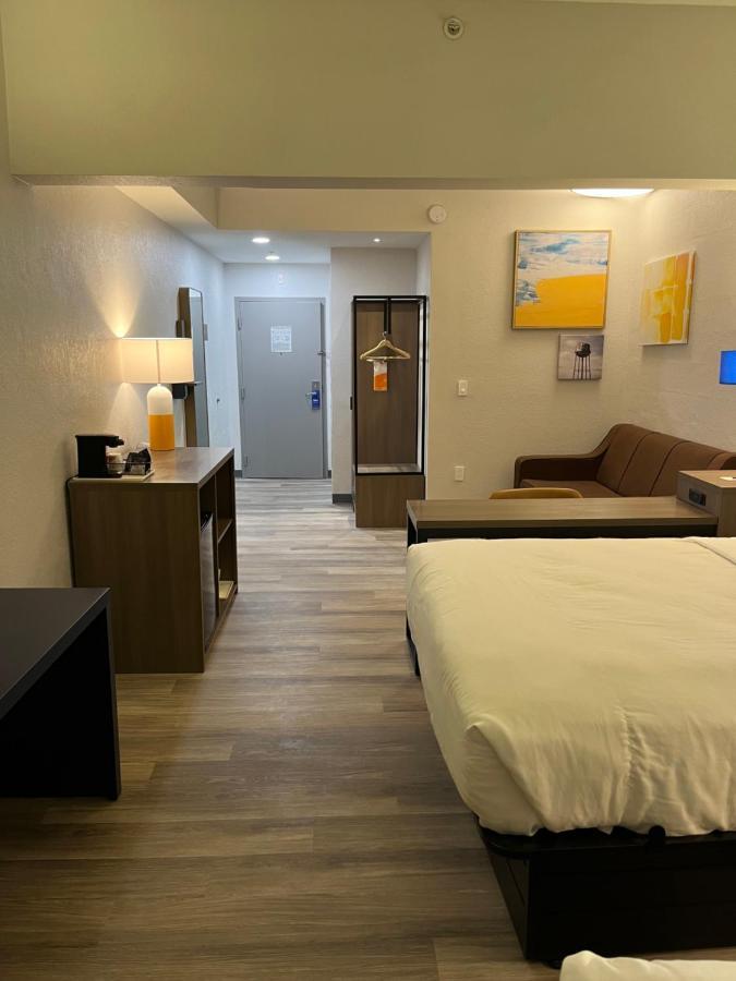Comfort - Dunedin Hotel 3*