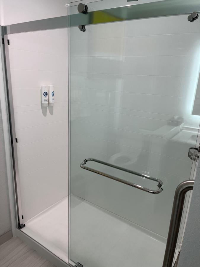Comfort - Dunedin Hotel 3*
