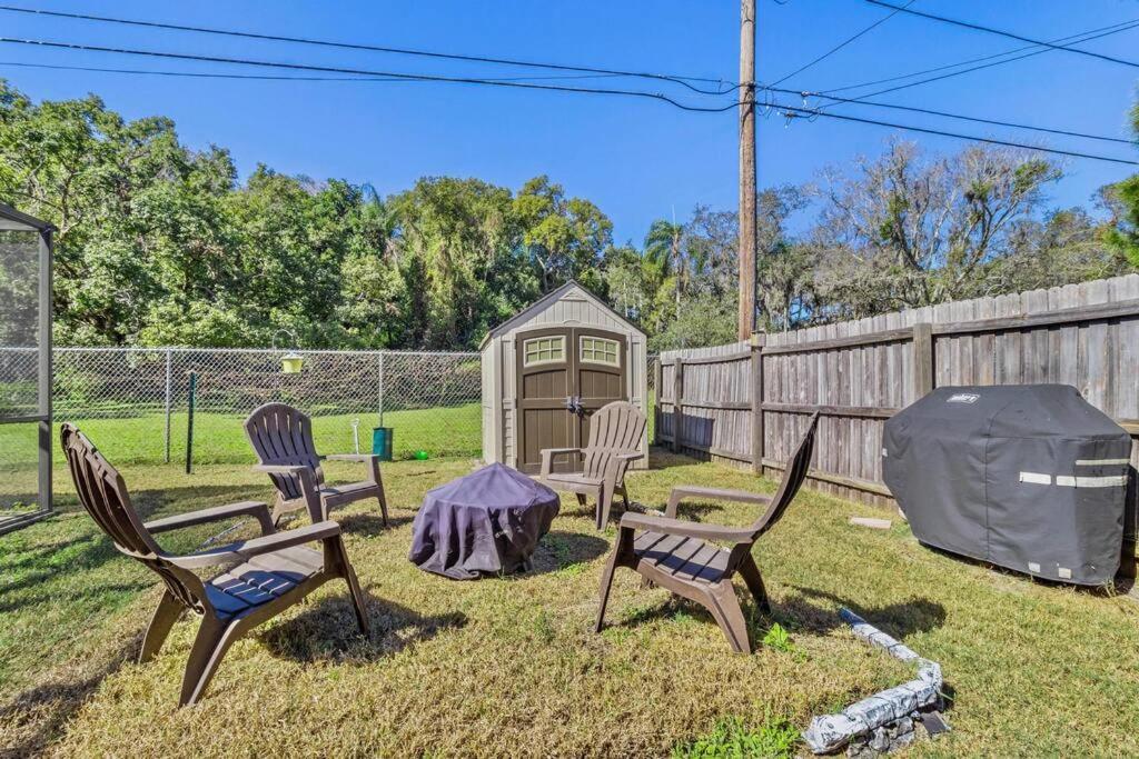 Perfect For Family Gatherings With A Heated Pool! - Clearwater's Clear Choice Holiday home