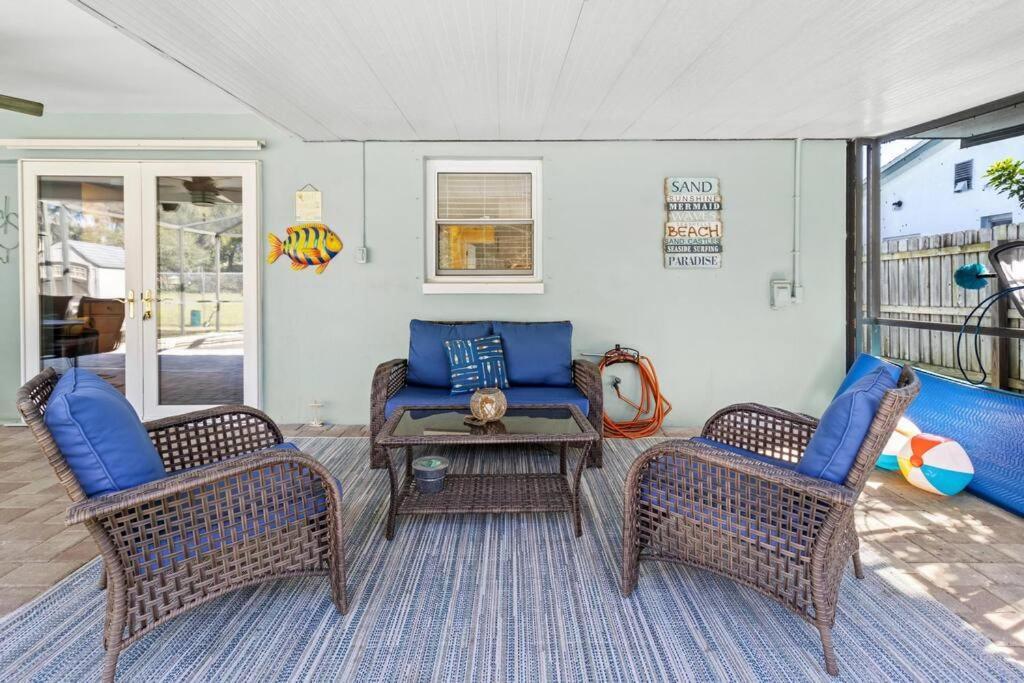 Perfect For Family Gatherings With A Heated Pool! - Clearwater's Clear Choice * Clearwater