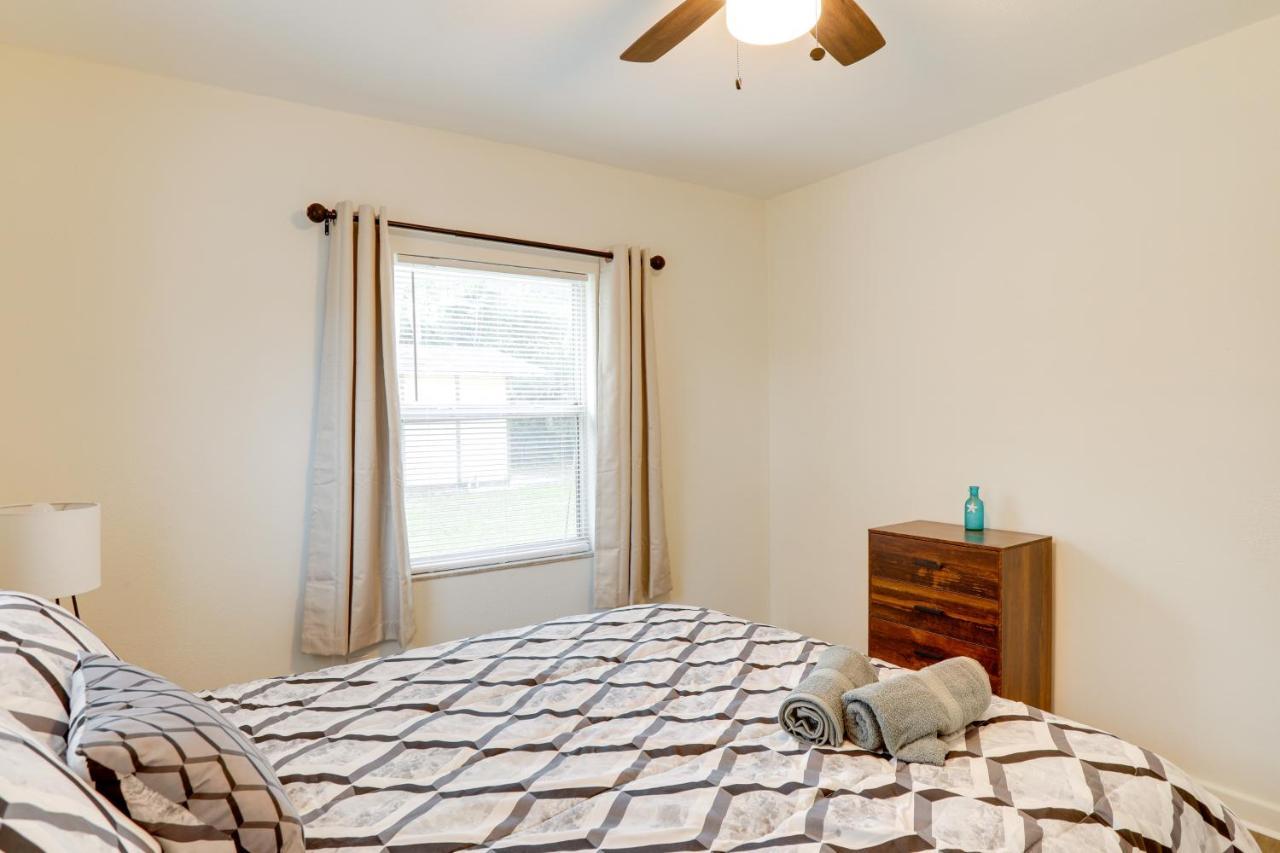 Vacation Near Downtown And Beaches Apartment *