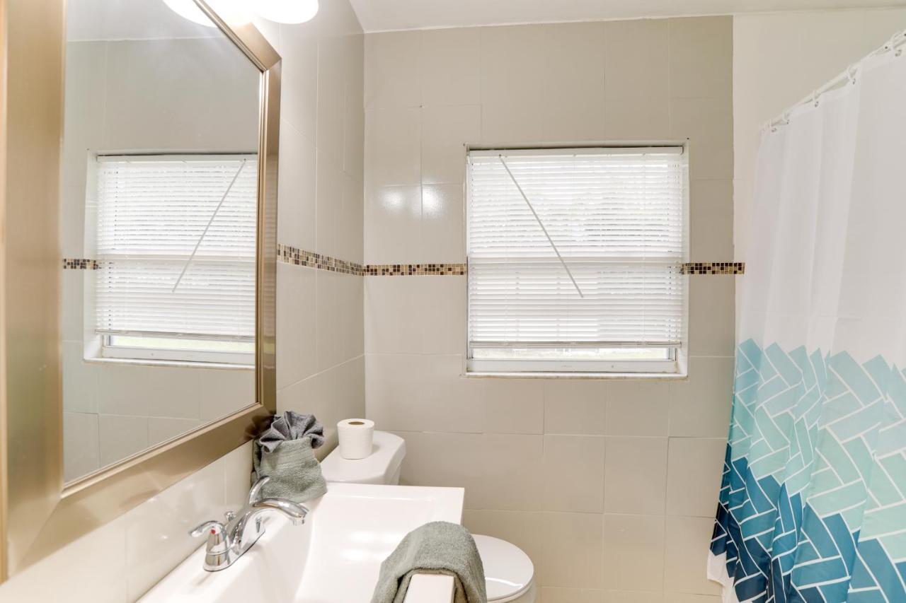 Vacation Near Downtown And Beaches Apartment