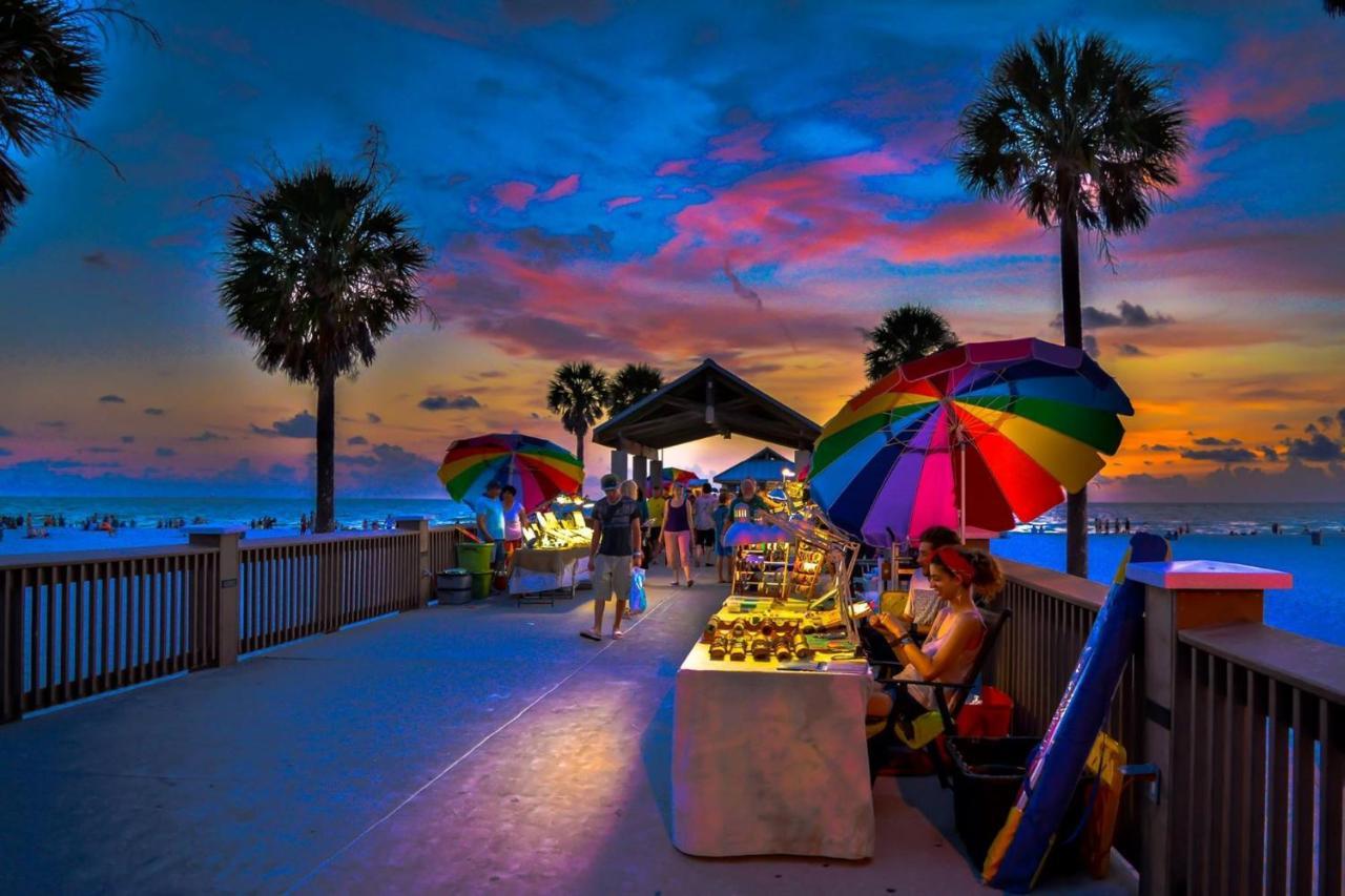 Magnolia • • Bbq • Sunroom Clearwater