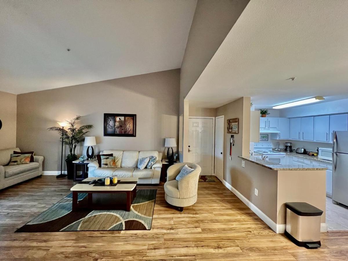 Apartment Dream Vacation Lovely Minutes From King Bed Heated Pool Gym *