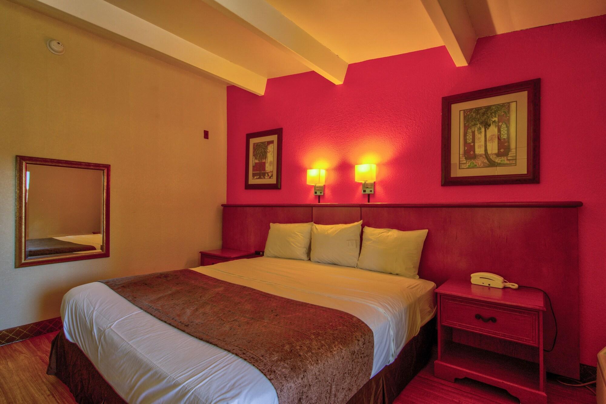 Clearwater Hotel * Clearwater