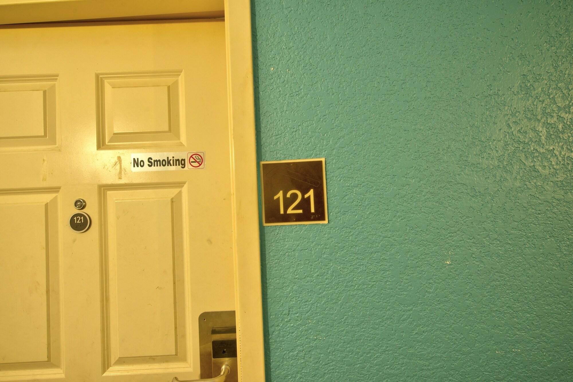 Clearwater Hotel Motel *