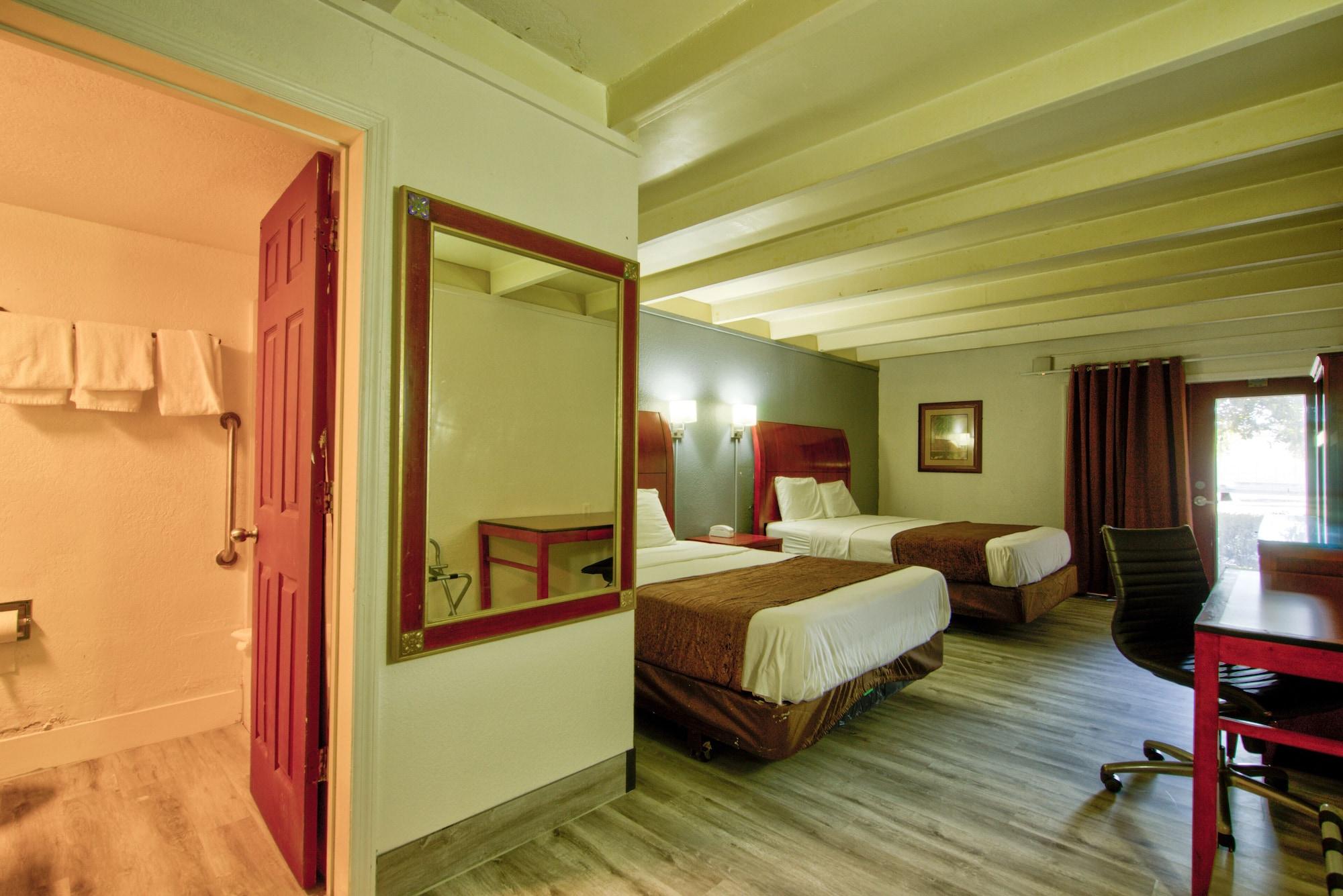 Motel Clearwater Hotel *