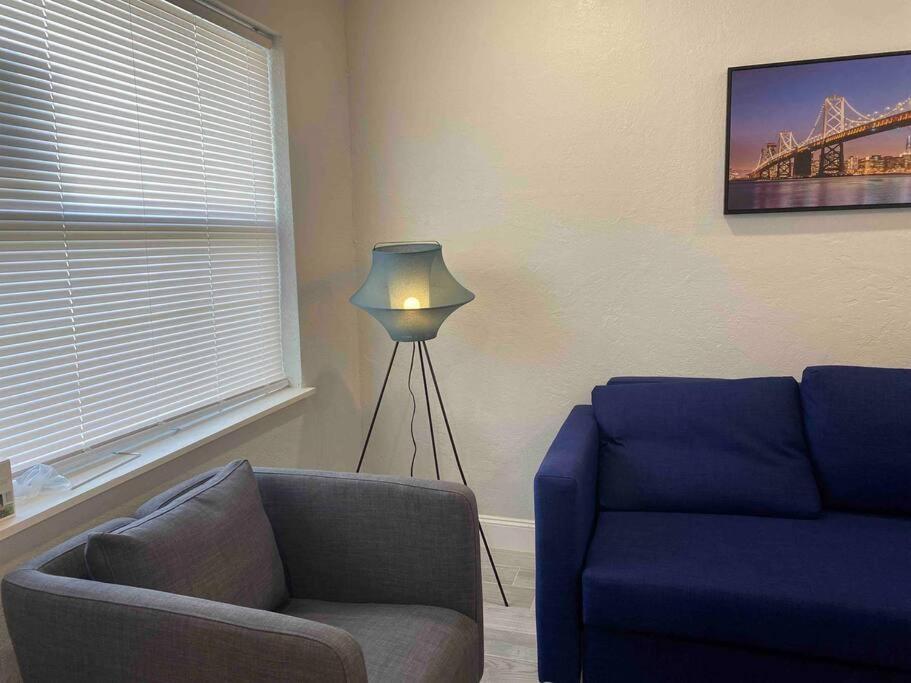 Lovely 2-bedrooms Clearwater