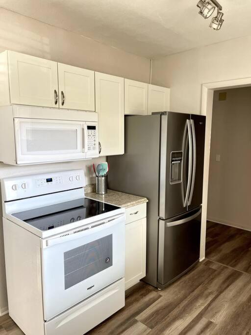 Holiday home Large 3 Bedroom 12 Minutes To Clearwater