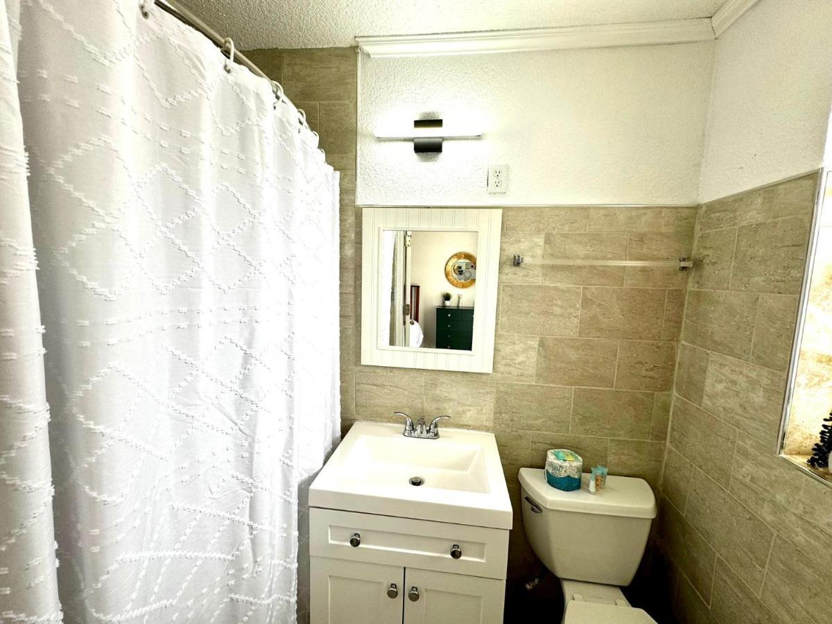 1k Bed With Shared Pool 07