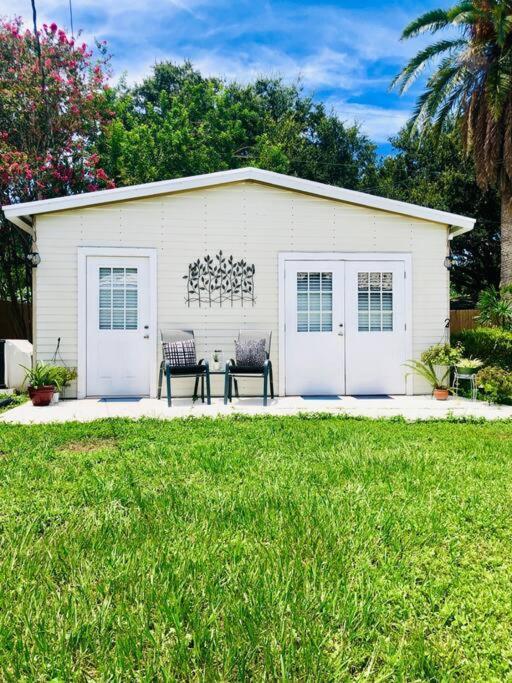 Paradise Hideaway Entire Guest Near Holiday home