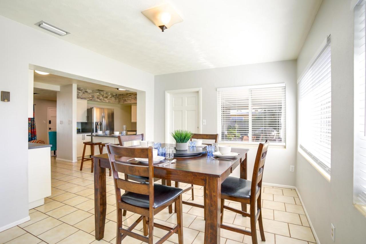 Oasis Gas Grill, Chairs And More! Holiday home *
