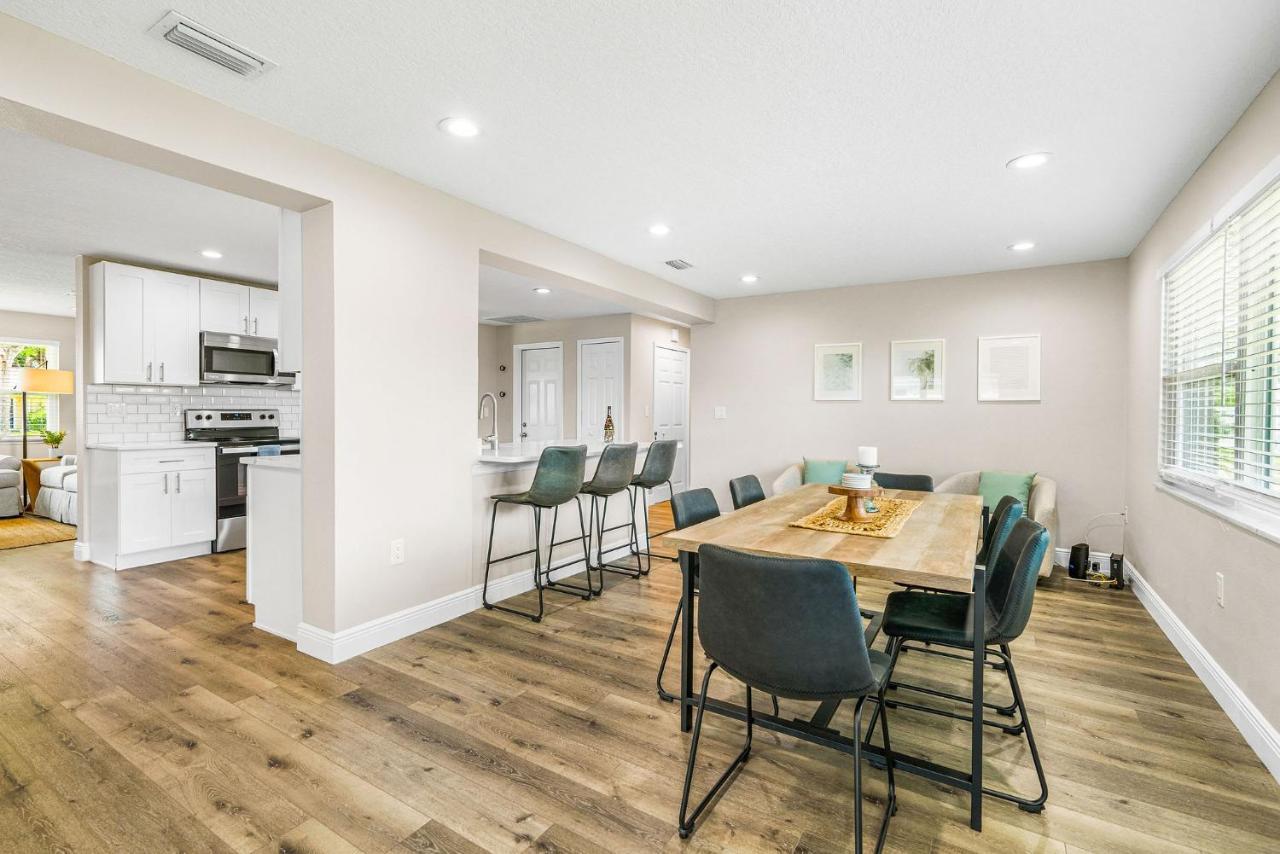 Heated Pool Hot Tub & Dunedin Pet Friendly * Clearwater