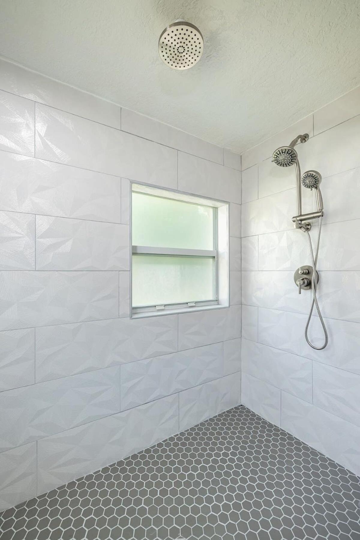 Monthly Rental~ Comfy Beds~ Great For Remote Work