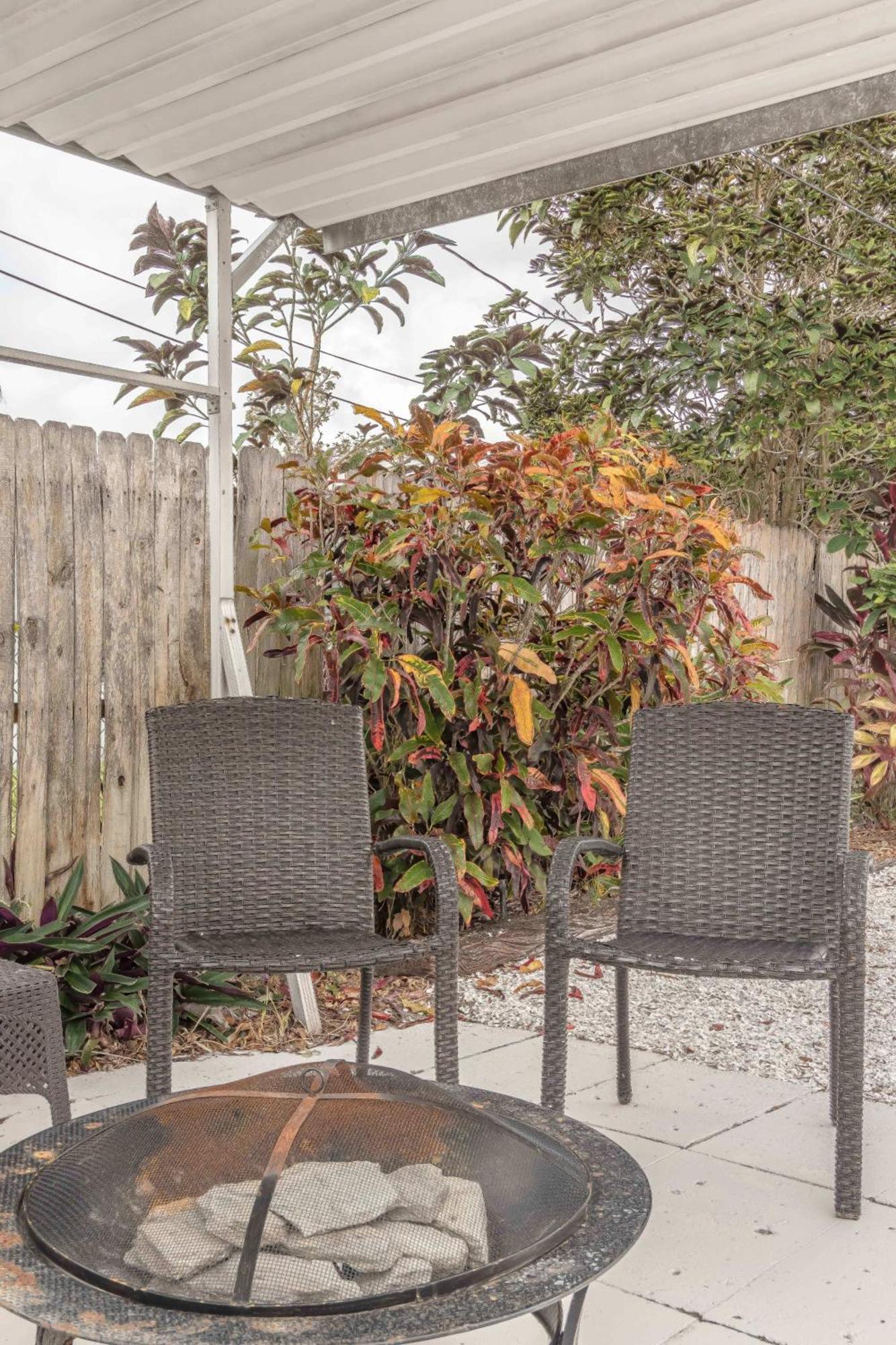 Holiday home Free Heated Pool 6 Mi To Clearwater
