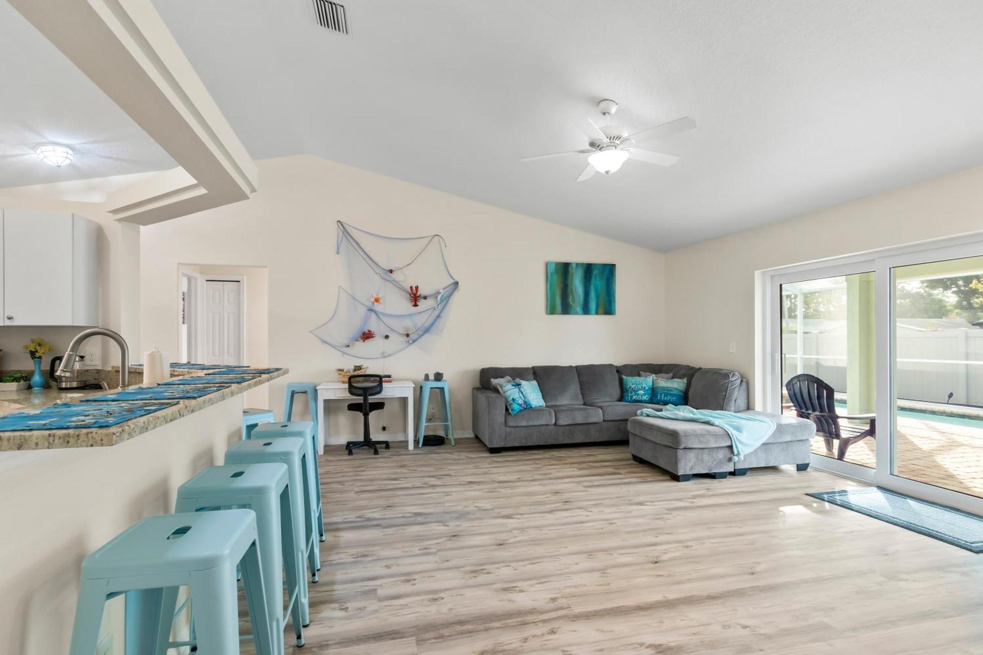 Holiday home Saltylux16 Heated Saltwater Pool, Near Beach, Honeymoon Island, Farmer Market