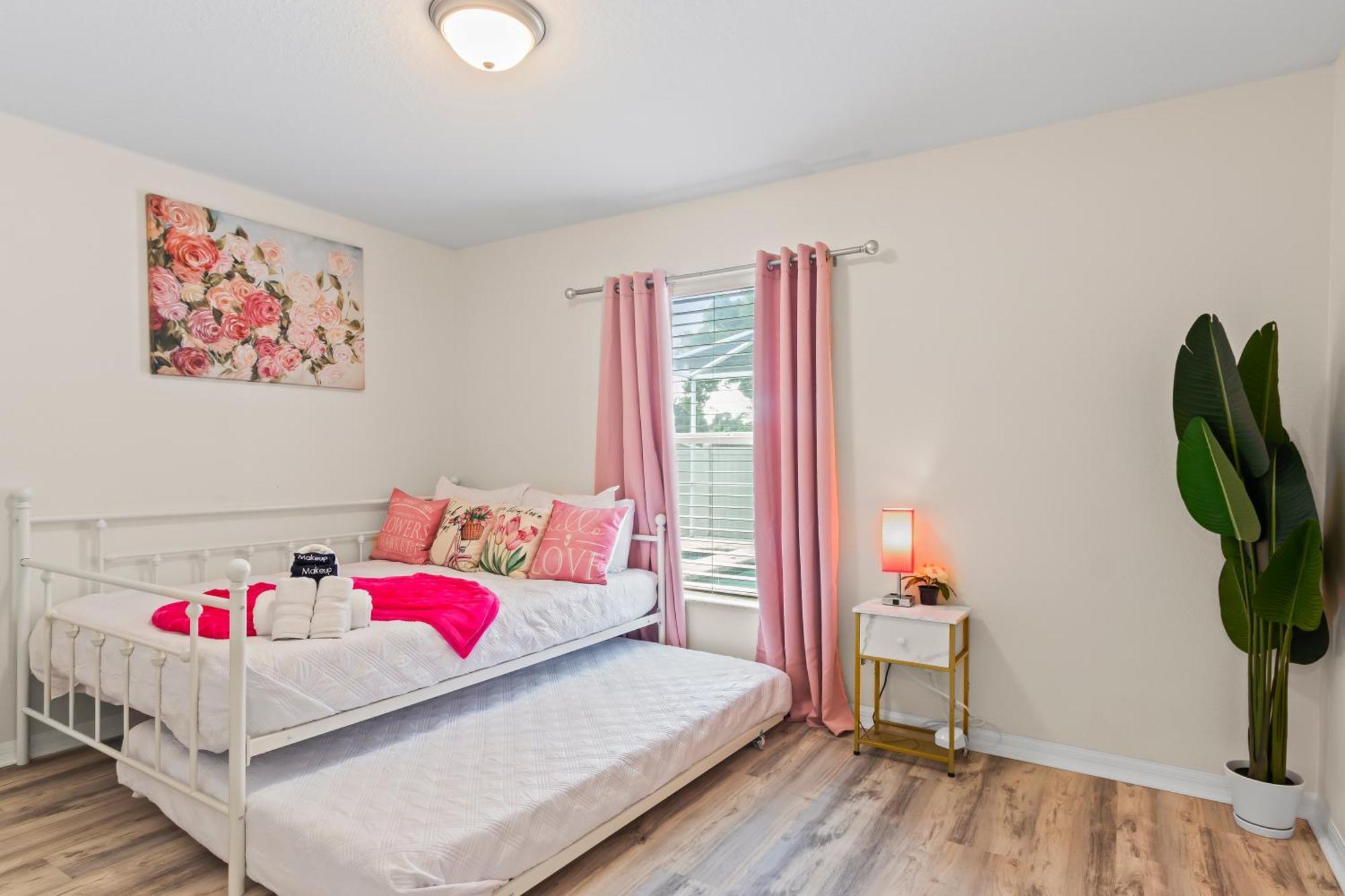 Holiday home Saltylux16 Heated Saltwater Pool, Near Beach, Honeymoon Island, Farmer Market *