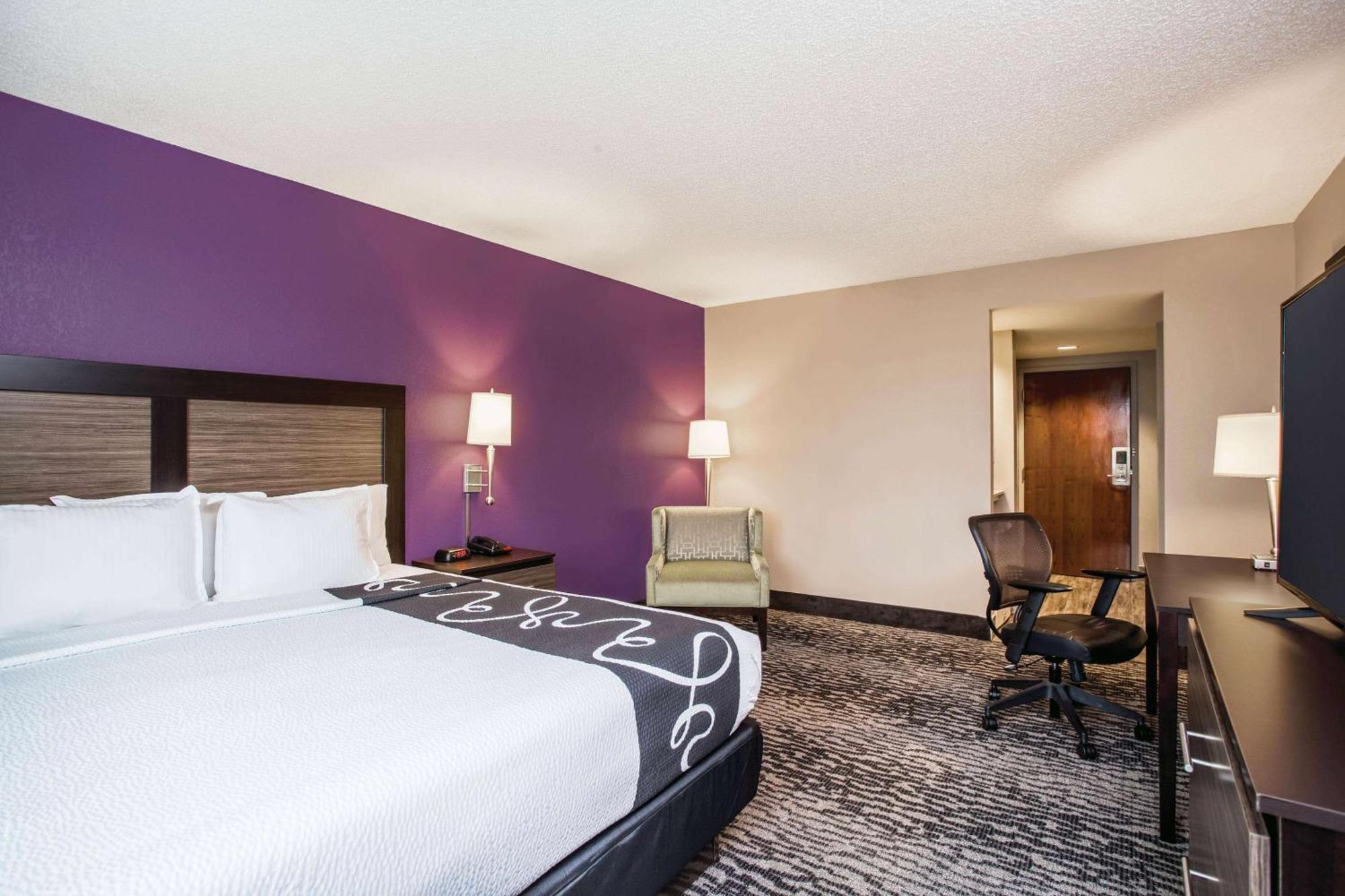La Quinta By Wyndham South Hotel 3*