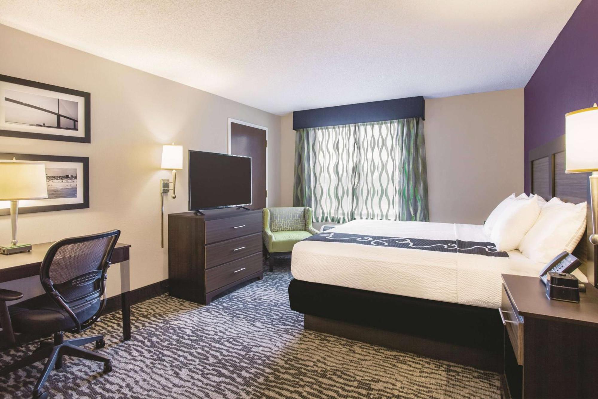 La Quinta By Wyndham South