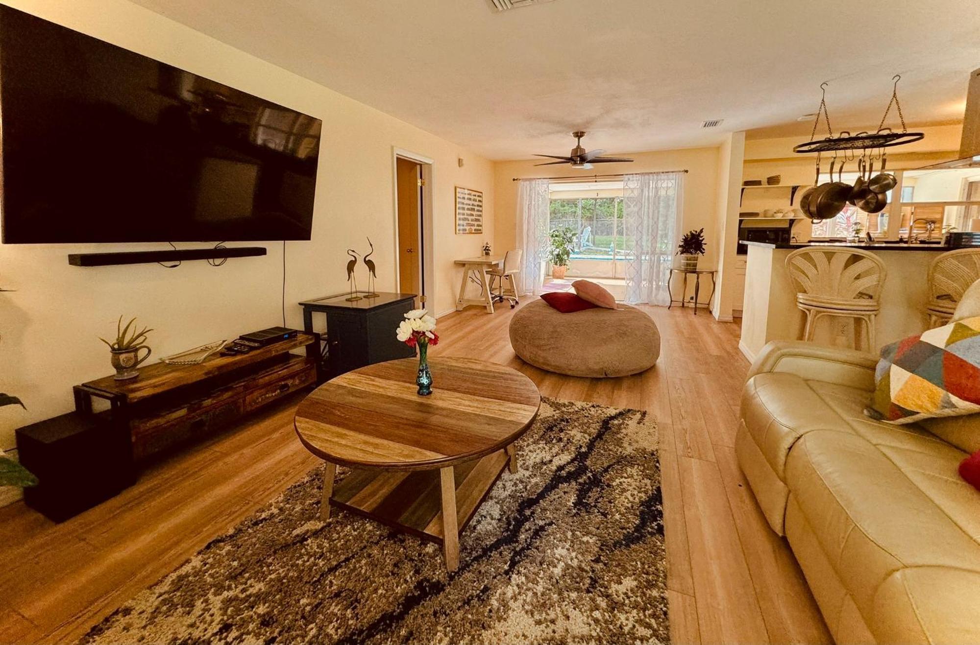 4 Bedroom Vacation With Amazing Backyard Clearwater