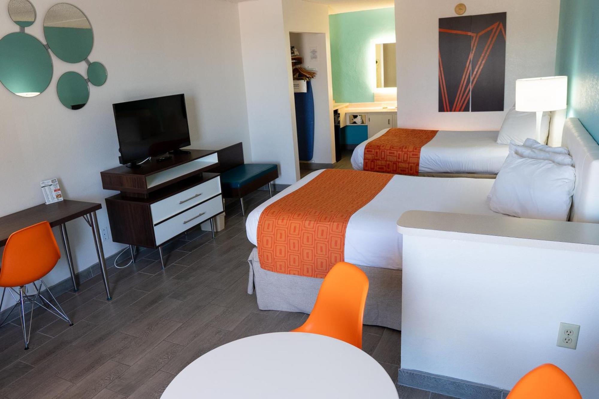 Howard Johnson By Wyndham - Dunedin Clearwater