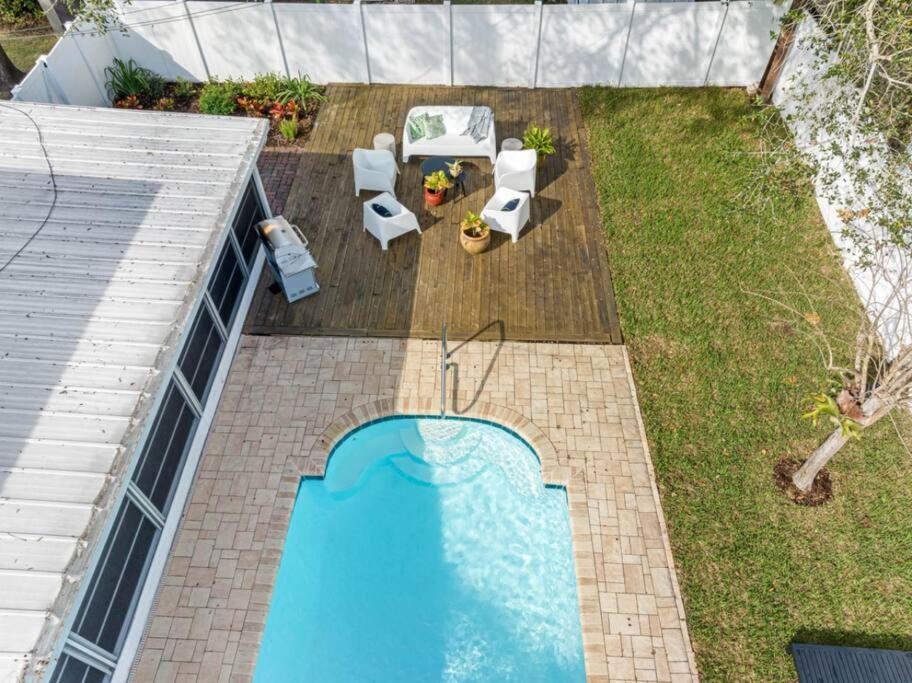 Cottage, Minutes From The Beach! Holiday home Clearwater