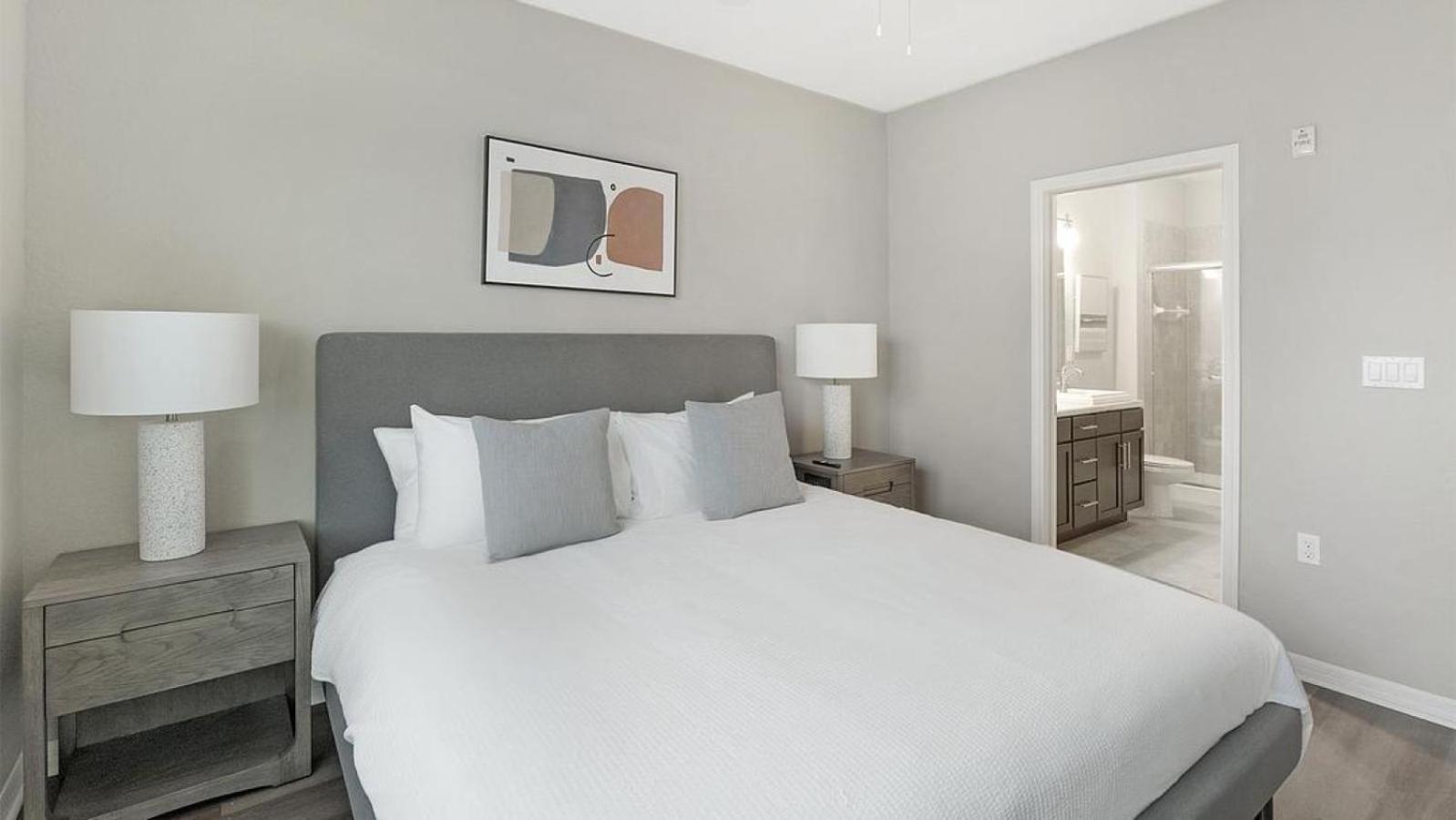 Apartment Landing - Modern With Amazing Amenities