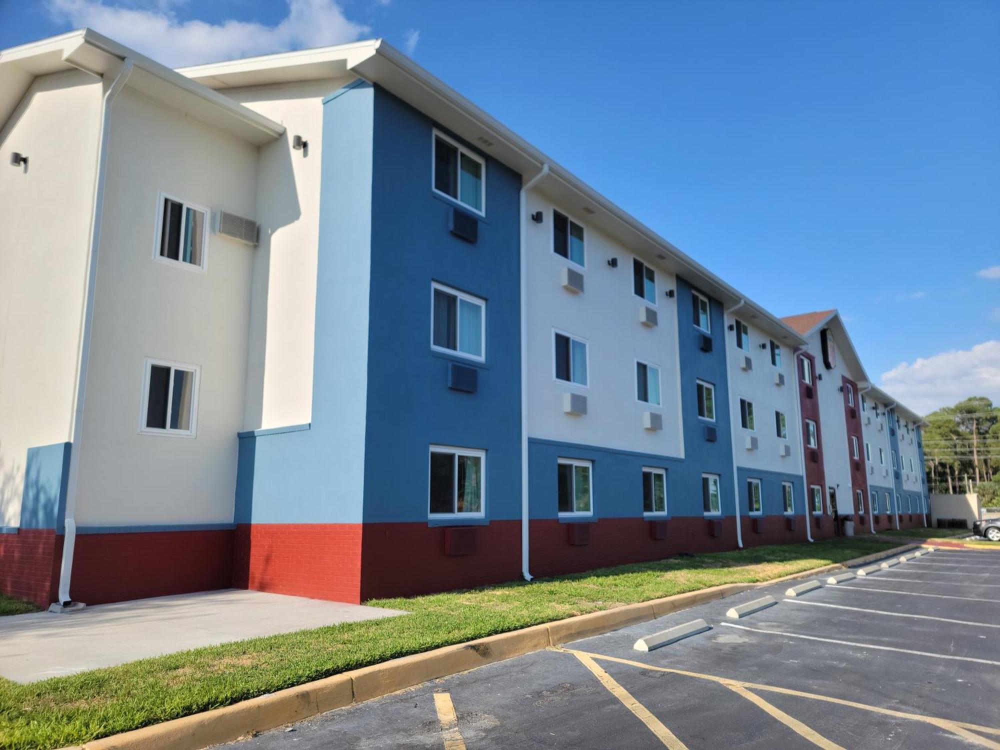 Hotel Super 8 By Wyndham Clearwater/st. Petersburg Airport