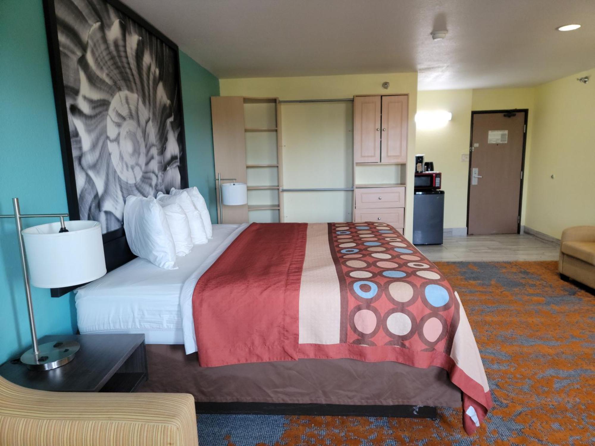 Hotel Super 8 By Wyndham Clearwater/st. Petersburg Airport 3*