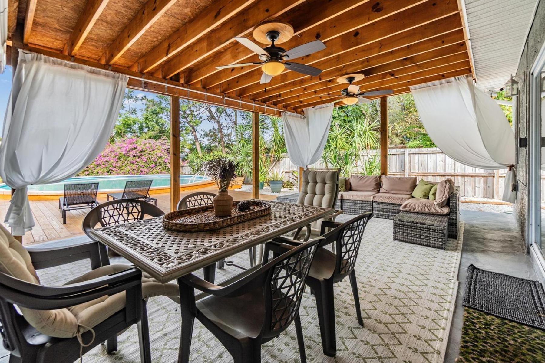 Spacious House 3ml From The Beach And Downtown Holiday home Clearwater