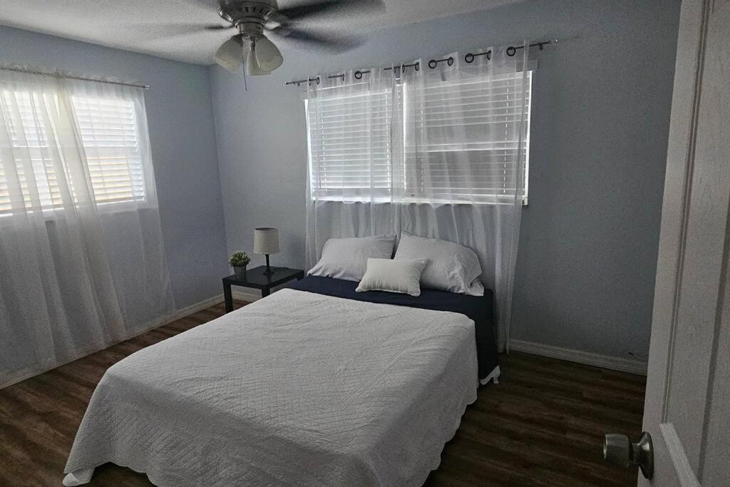 Cozy House Near The #1 Beaches In Fl!