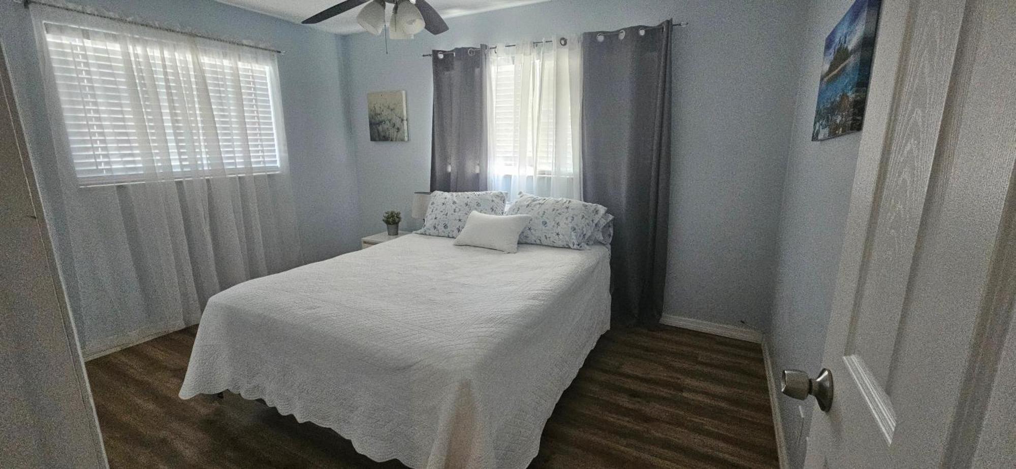 Apartment Cozy House Near The #1 Beaches In Fl! *