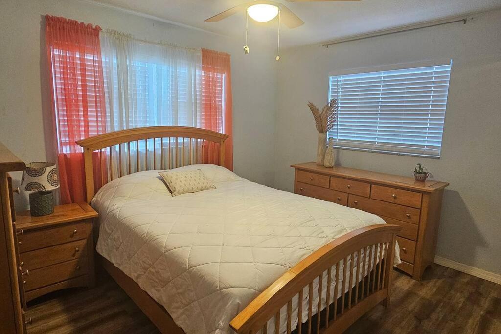 Cozy House Near The #1 Beaches In Fl! * Clearwater