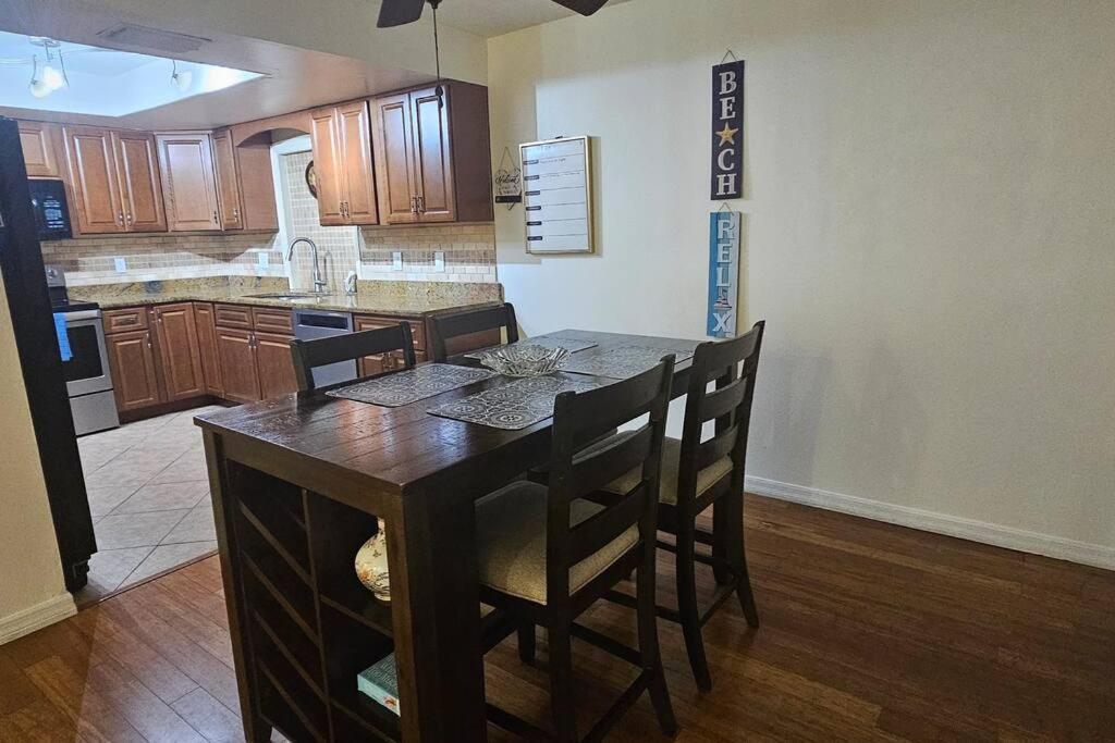 Cozy House Near The #1 Beaches In Fl!