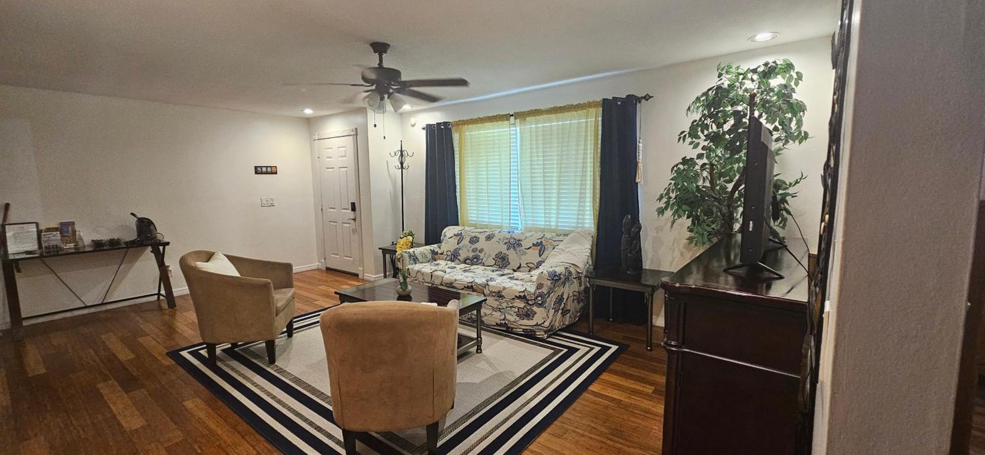Apartment Cozy House Near The #1 Beaches In Fl! *