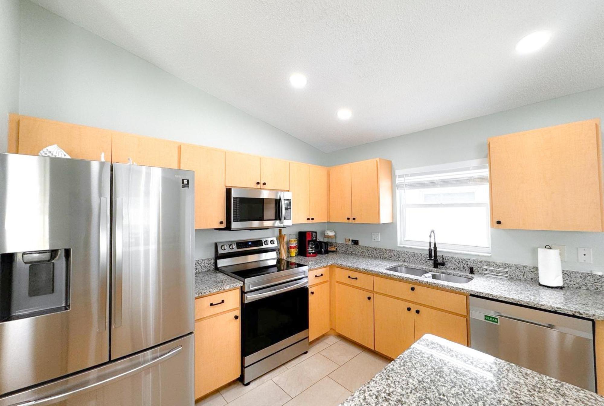 Simple House 5 Beds 4 Baths Near Beach Holiday home Clearwater