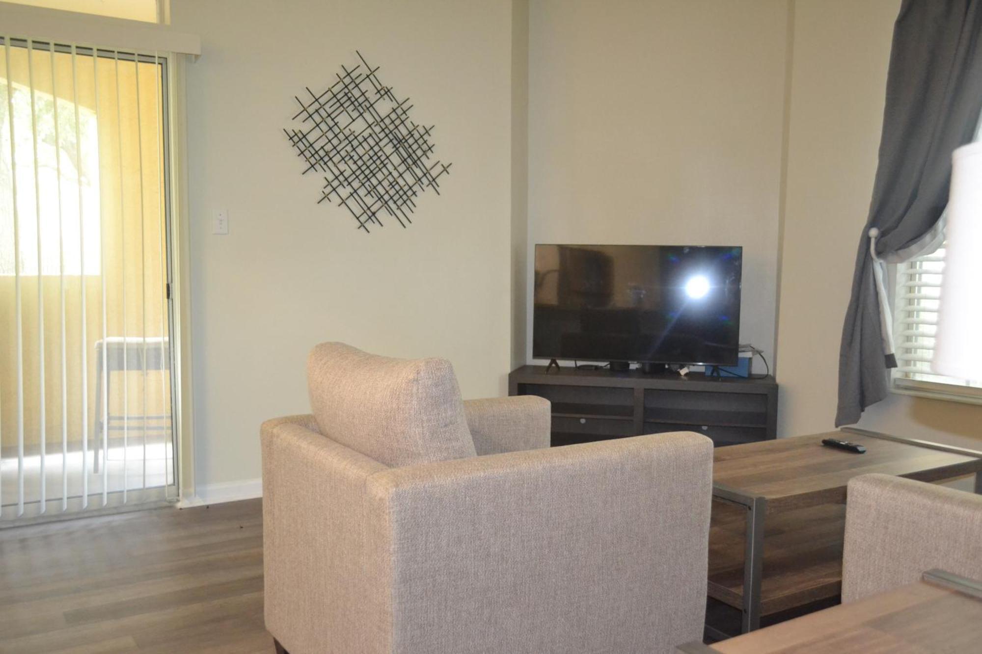 Stylish Near Clearwater's Beaches Aparthotel *