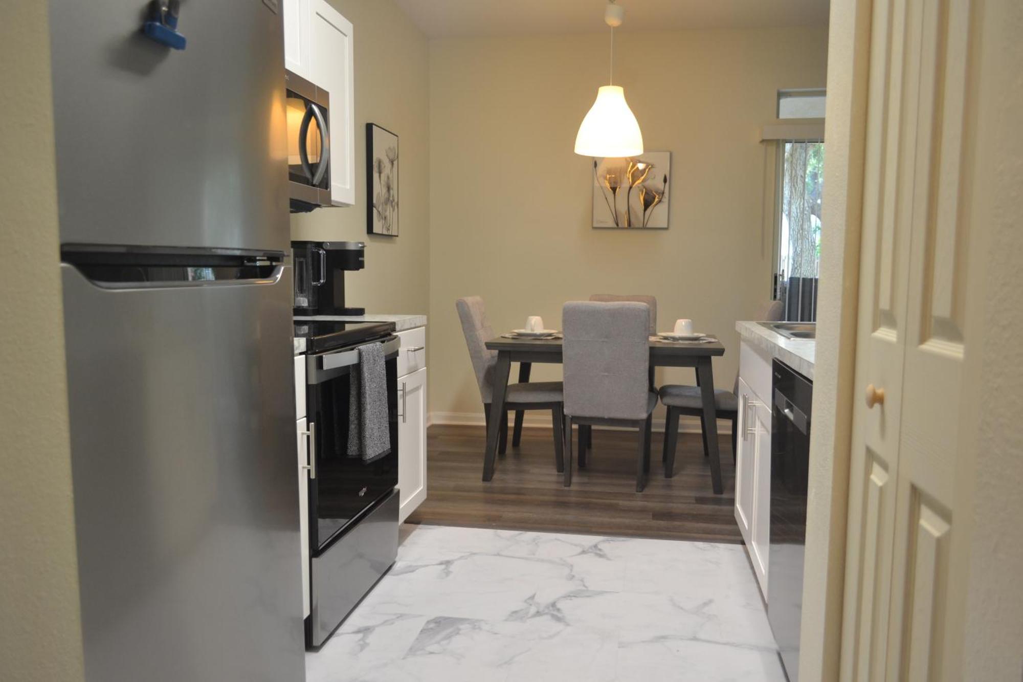 Stylish Near Clearwater's Beaches Aparthotel Clearwater