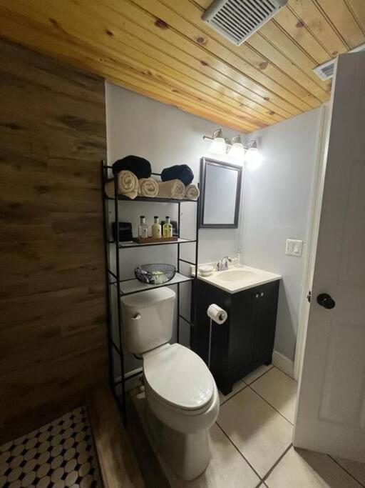 Apartment Minutes Away From *