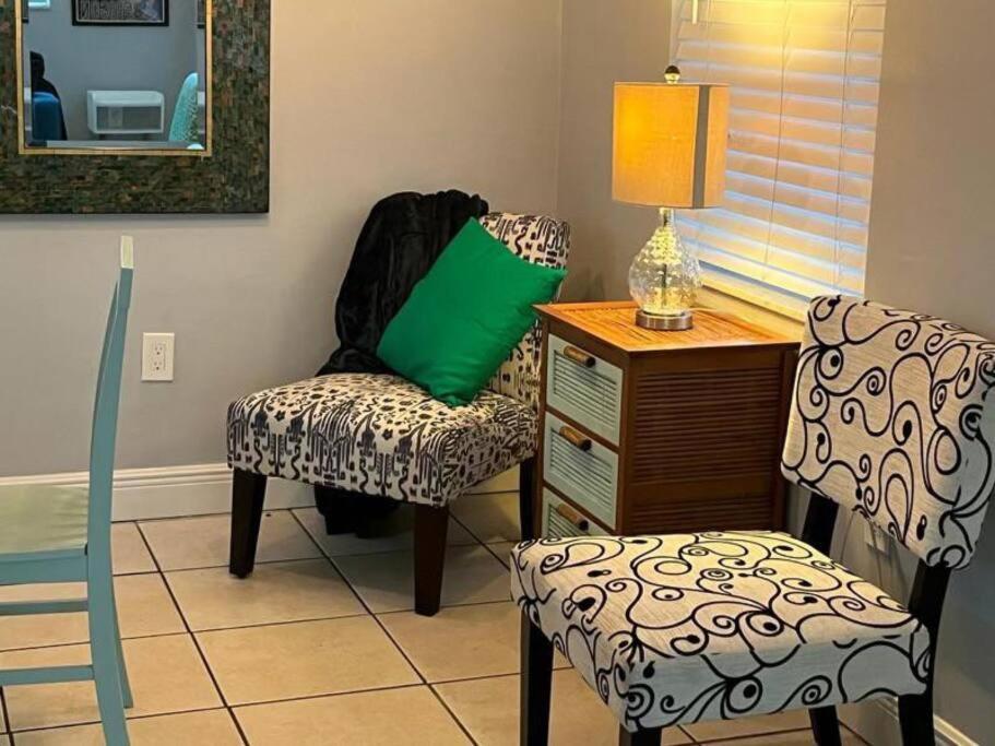 Minutes Away From Apartment Clearwater