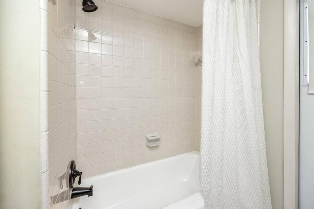 Holiday home New! Cabana - Incredible With Private Heated Pool Clearwater