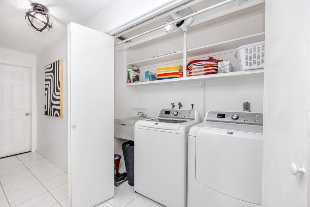 Holiday home New! Cabana - Incredible With Private Heated Pool *