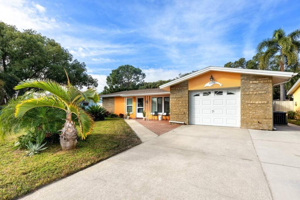 New! Cabana - Incredible With Private Heated Pool Holiday home *
