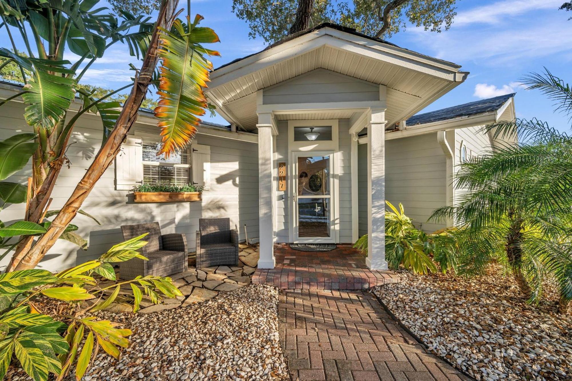 Heated Pool, Stylish - Grand Cypress Retreat *