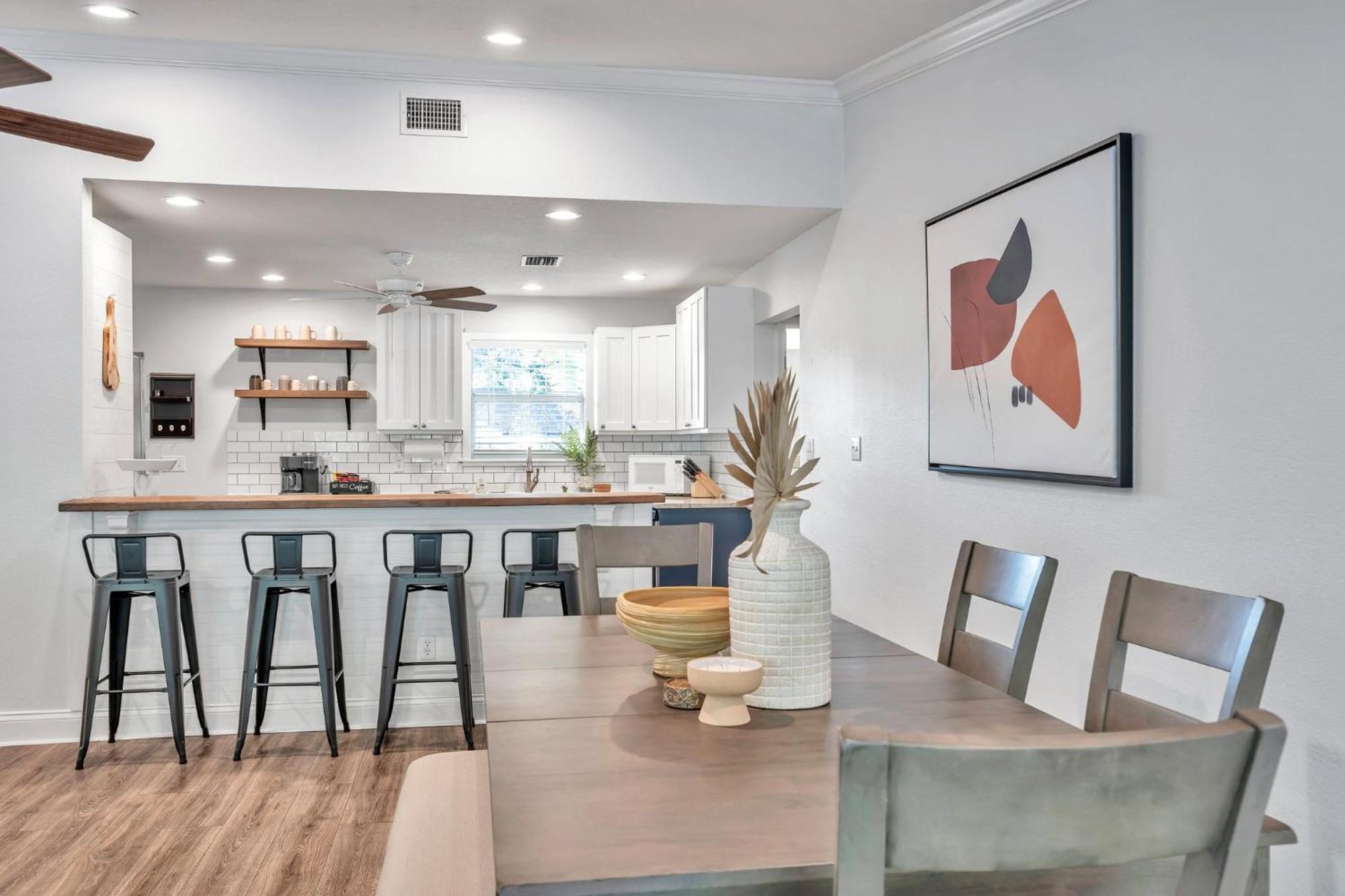Heated Pool, Stylish - Grand Cypress Retreat *